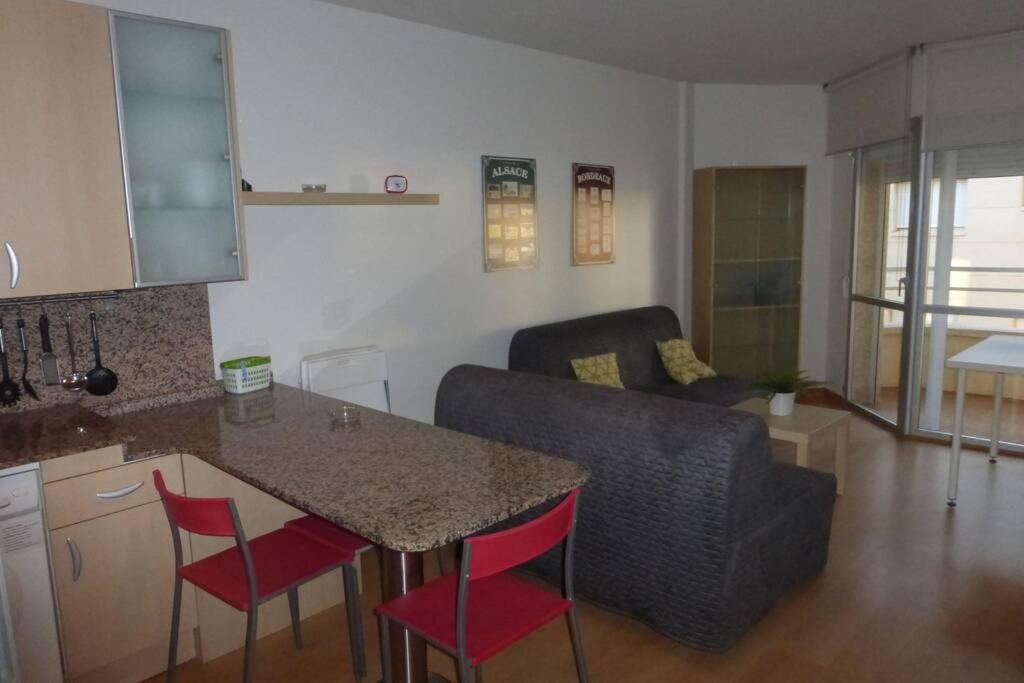 Apartamento A 1ª Linea De Mar, Vilafortuny Кембрилс Екстериор снимка